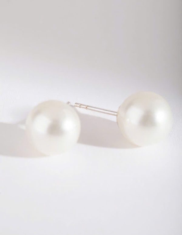 Pearl Bud Stud Sand Earrings - Image 3