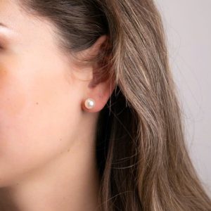 Pearl Bud Stud Sand Earrings