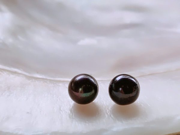 Pearl Bud Stud Sand Earrings - Image 6